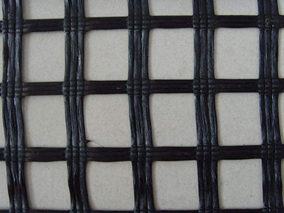 聚酯经编涤纶土工格栅图片3